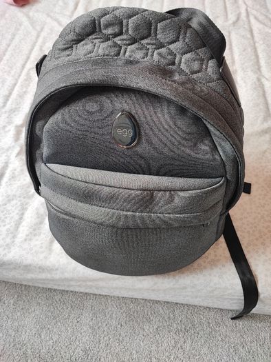 Egg2 Pram with double adapters