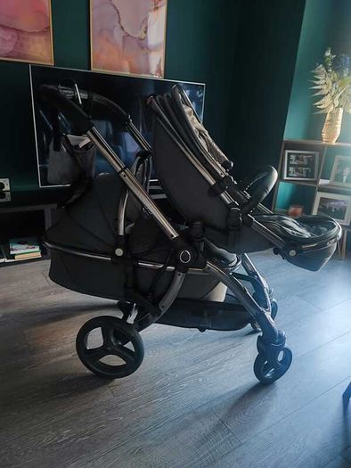 Egg2 Pram with double adapters