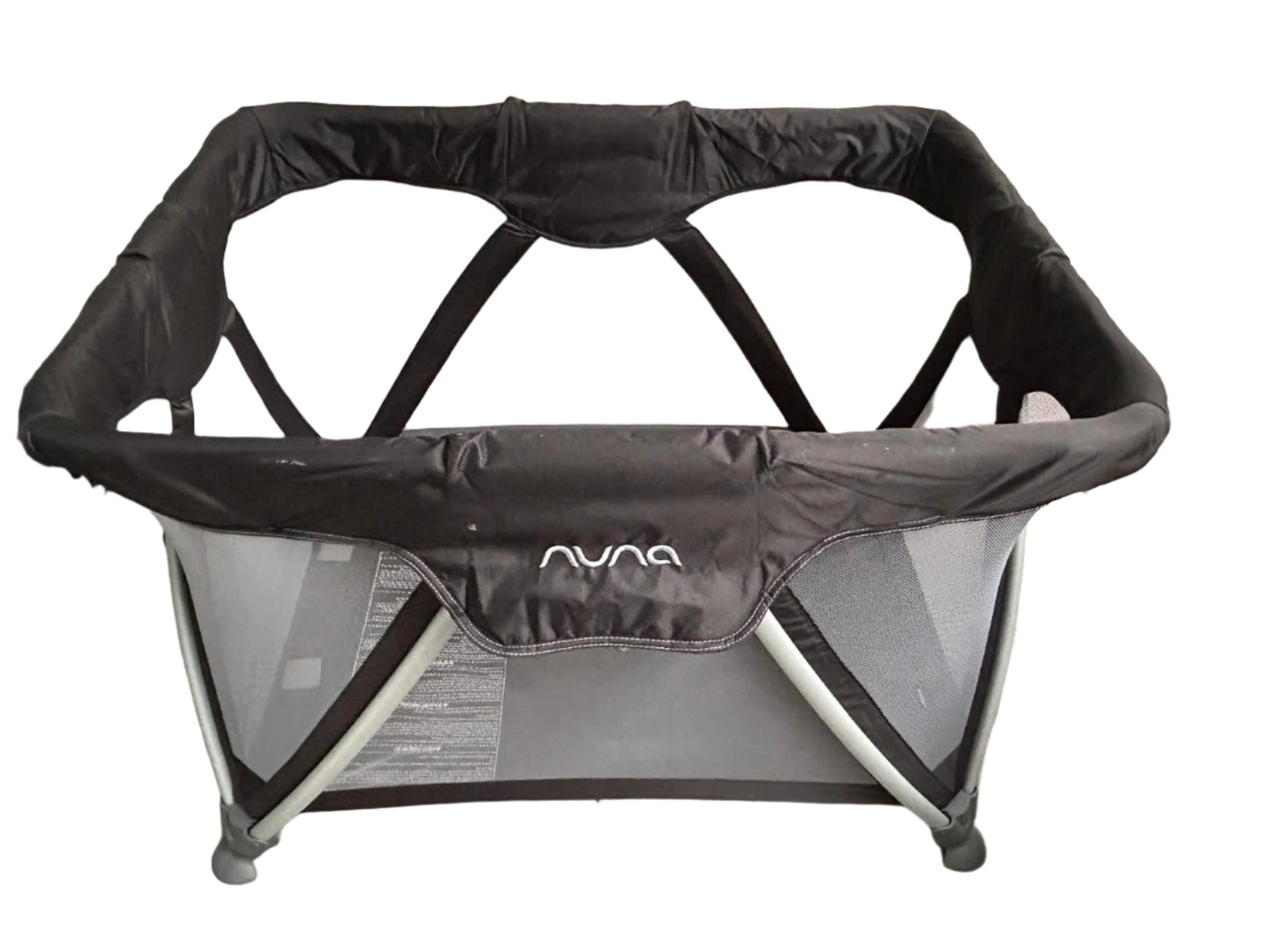 Nuna travel cot and extra matress
