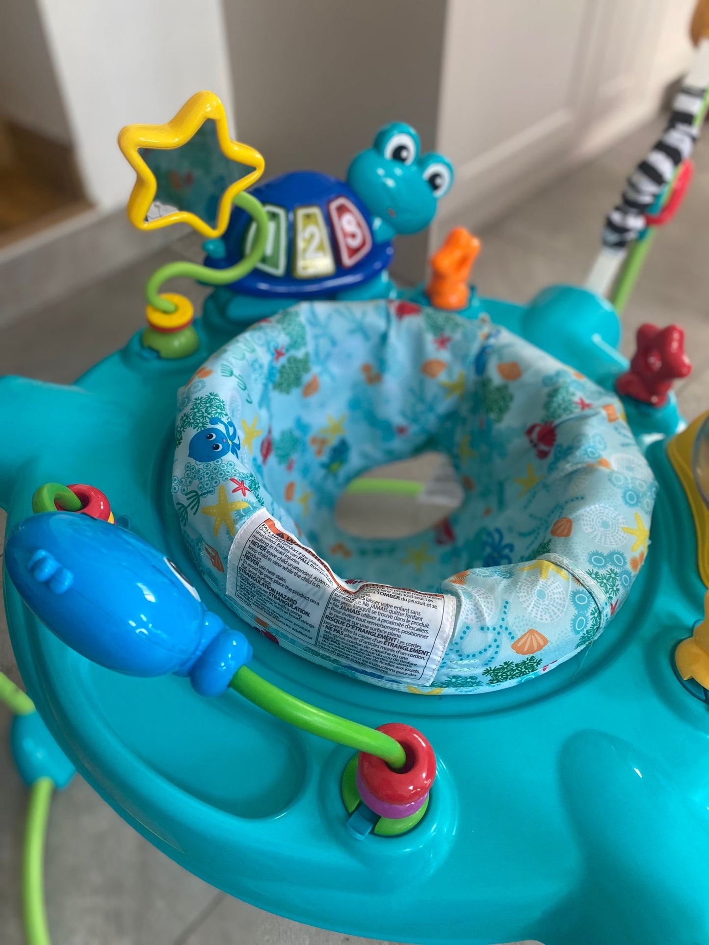 Baby Einstein Curiosity Cove 2-in-1 Activity Baby Jumper