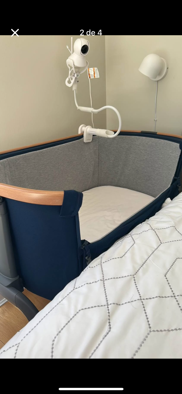 Crib co-sleeper