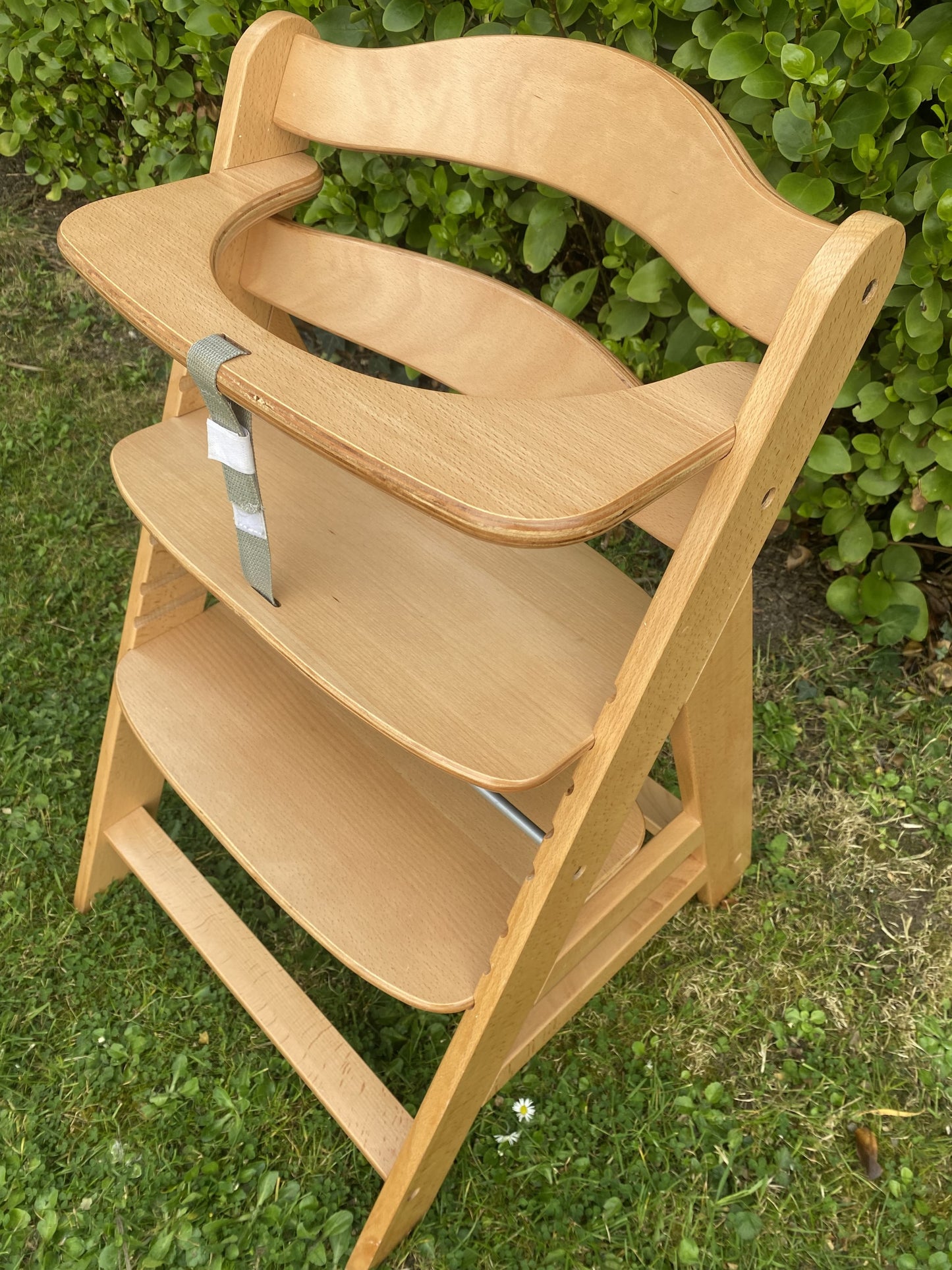 Hauck wooden highchair