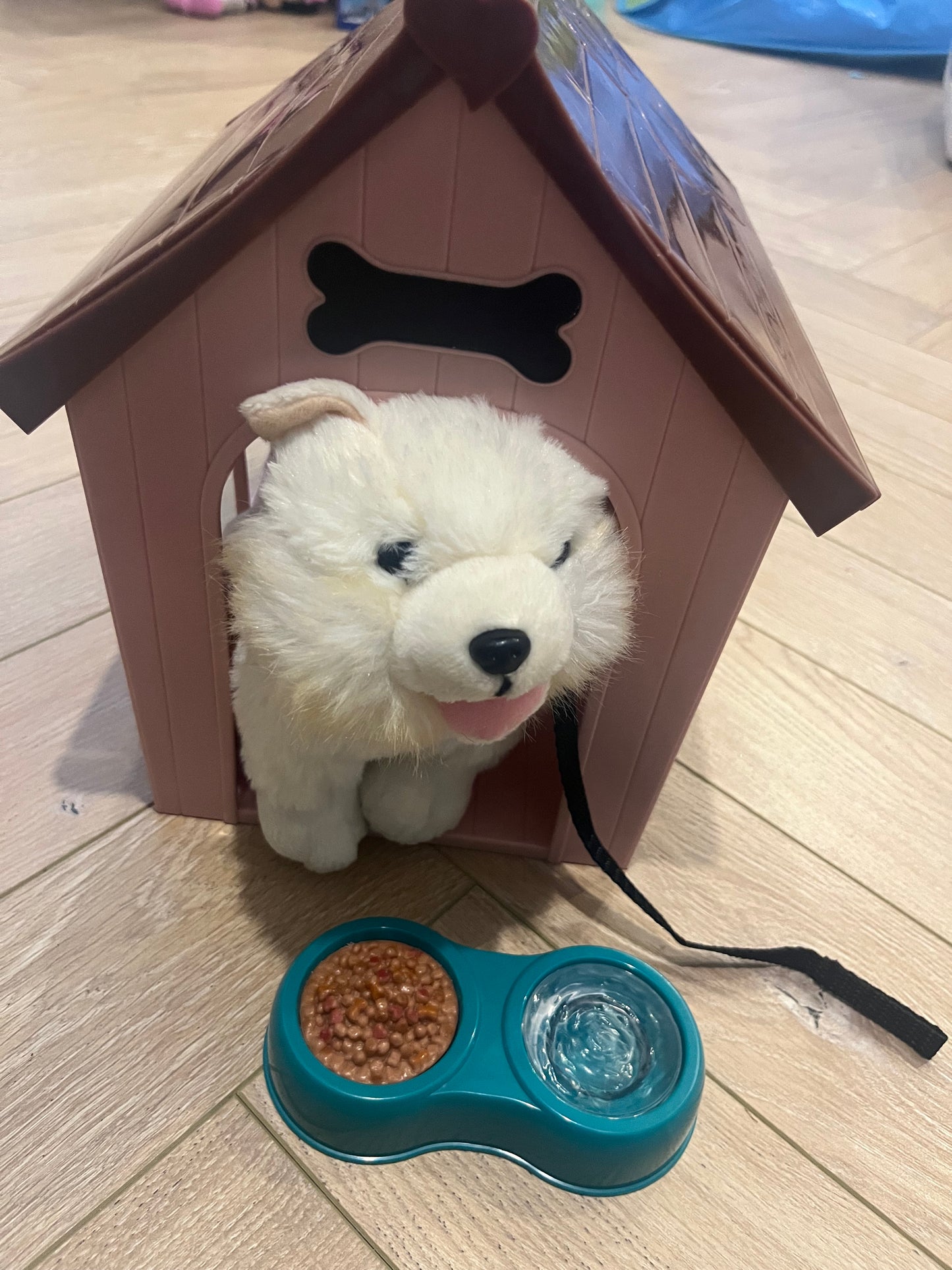 Our Generation Dog House Set & Dog