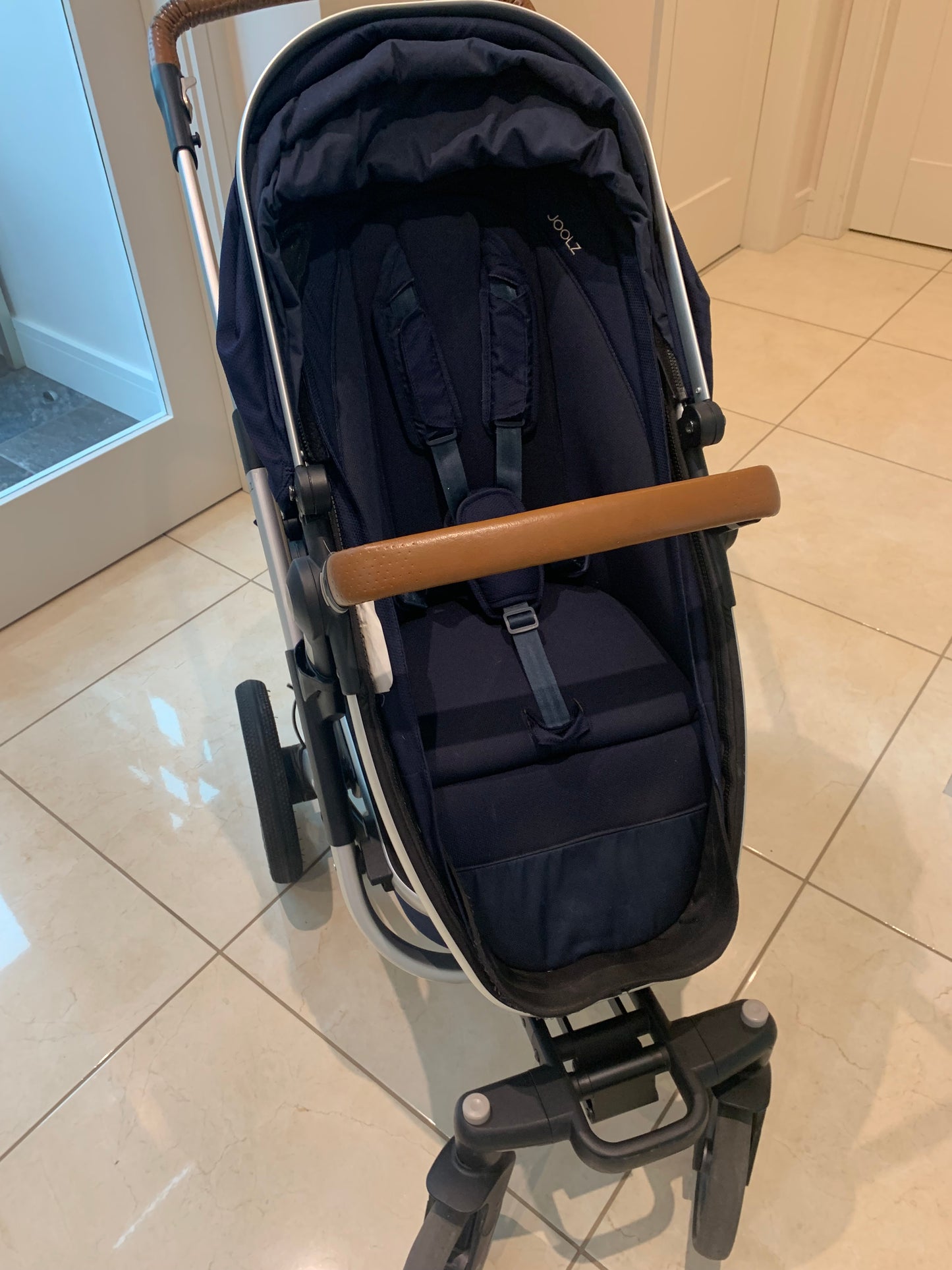 Joolz geo duo - double buggy/travel system/stroller/pram in excellent condition & valued at over €1500