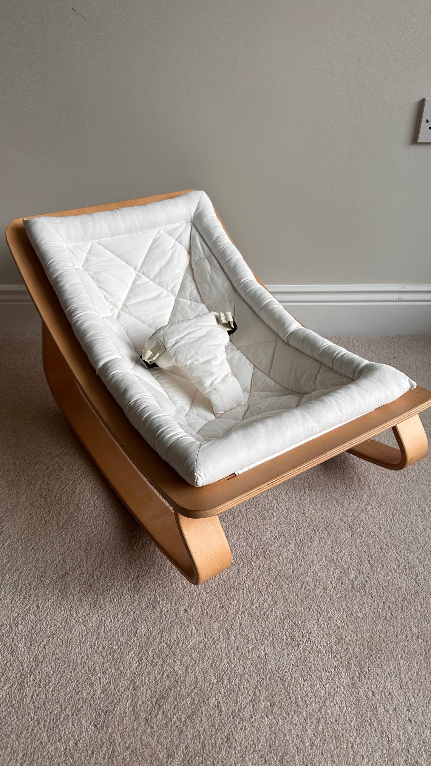 Charlie Crane Levo Rocker