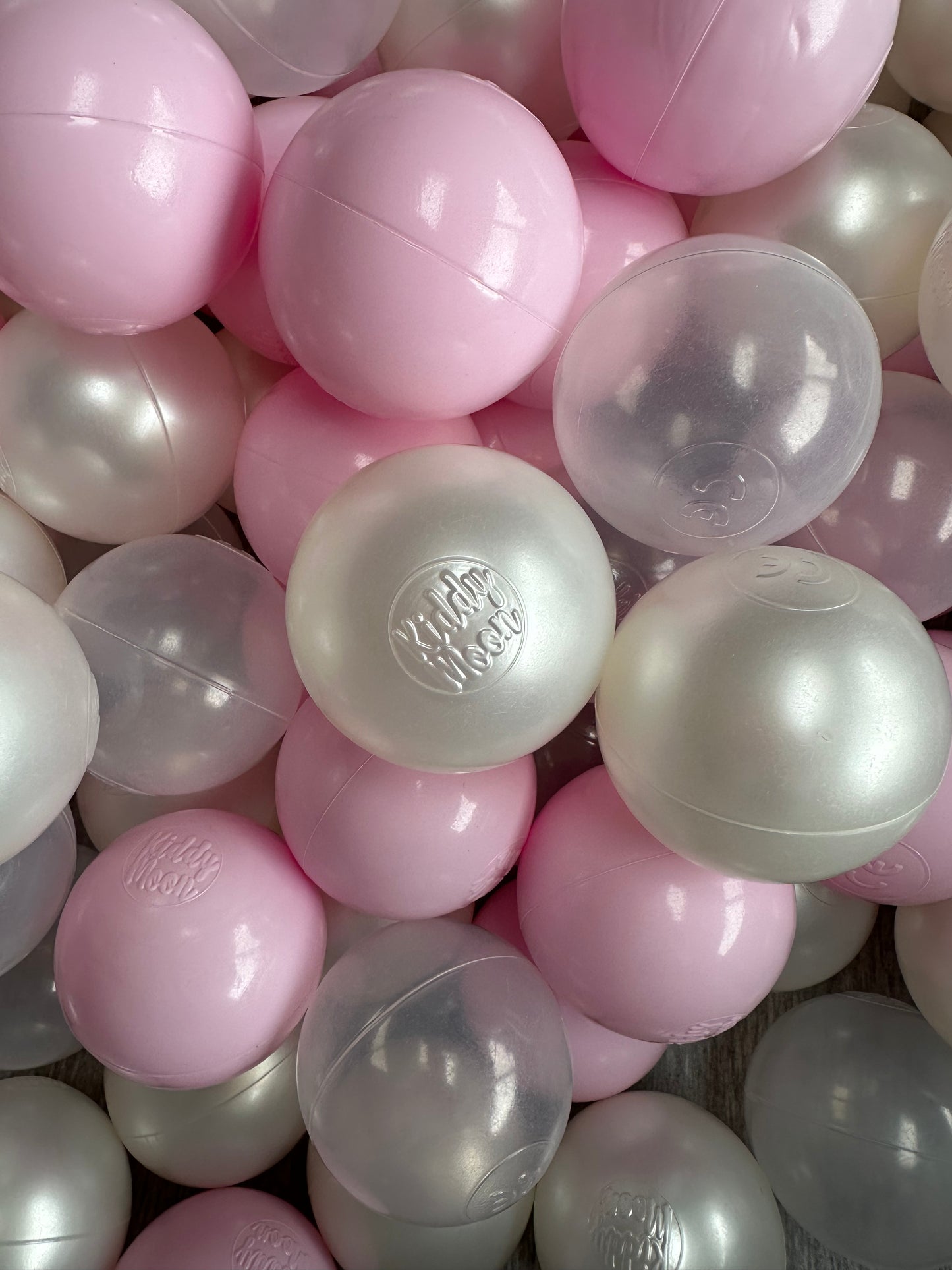 Kiddy Moon Ball Pit
