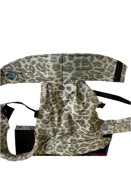 Artipoppe carrier