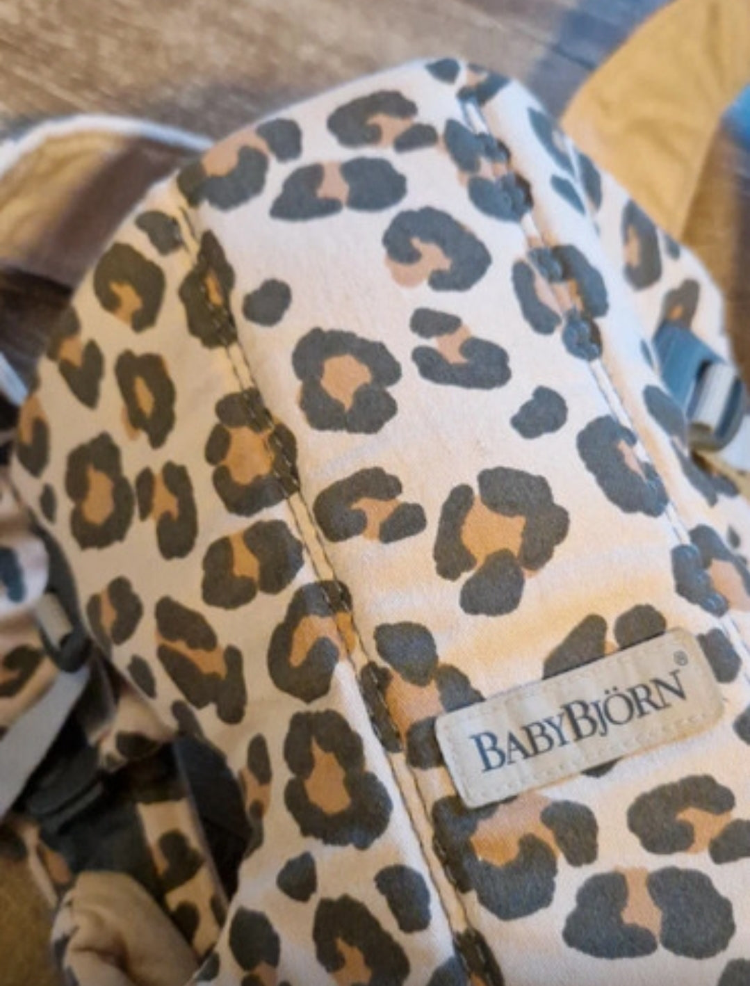 BabyBjörn Mini Carrier - Leoparn