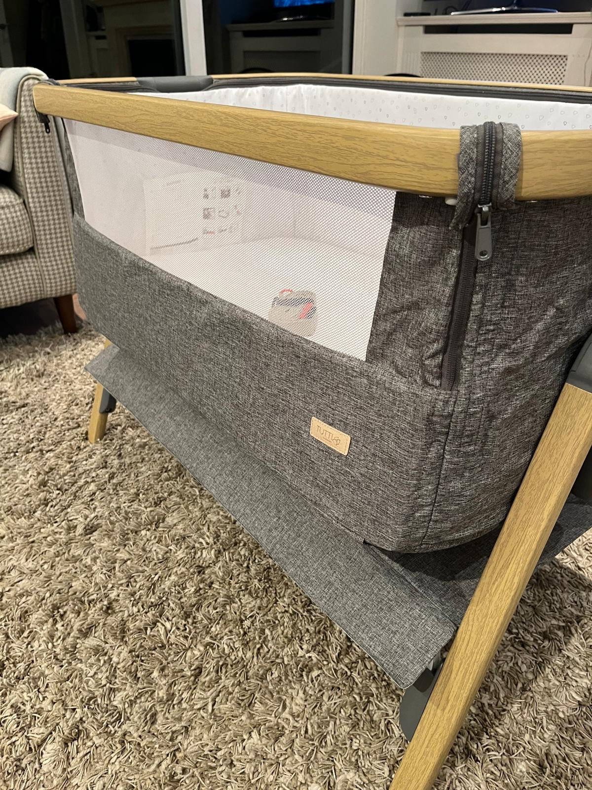 CoZee Bedside Crib