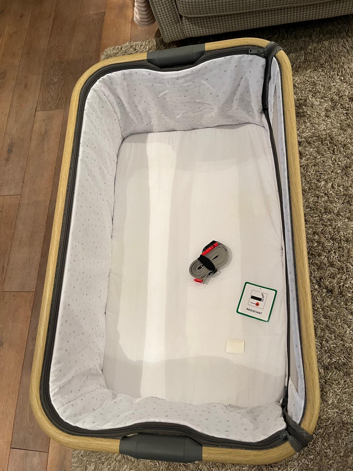 CoZee Bedside Crib