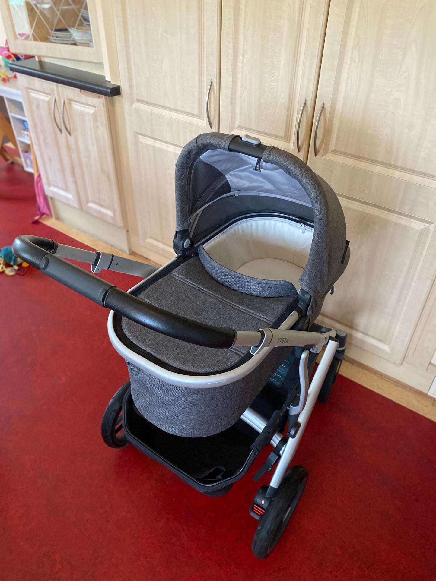 Uppababy Vista V2