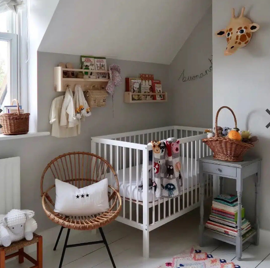 Mokee Mini Cot Bed – White