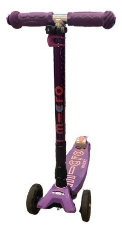 Girls maxi micro scooter with LED lights