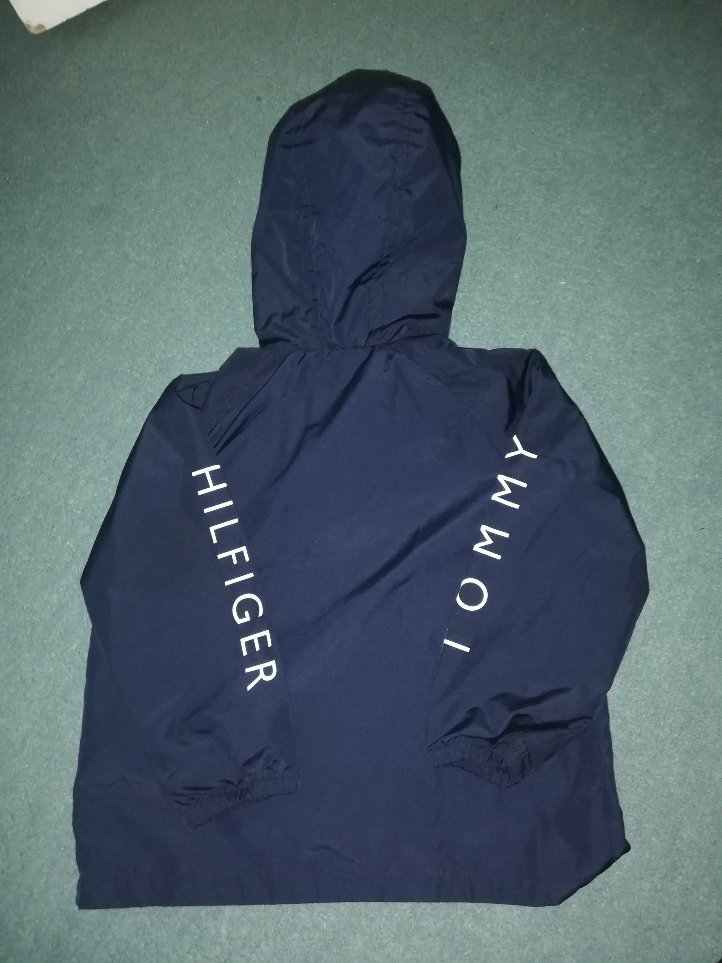 Tommy Hilfiger