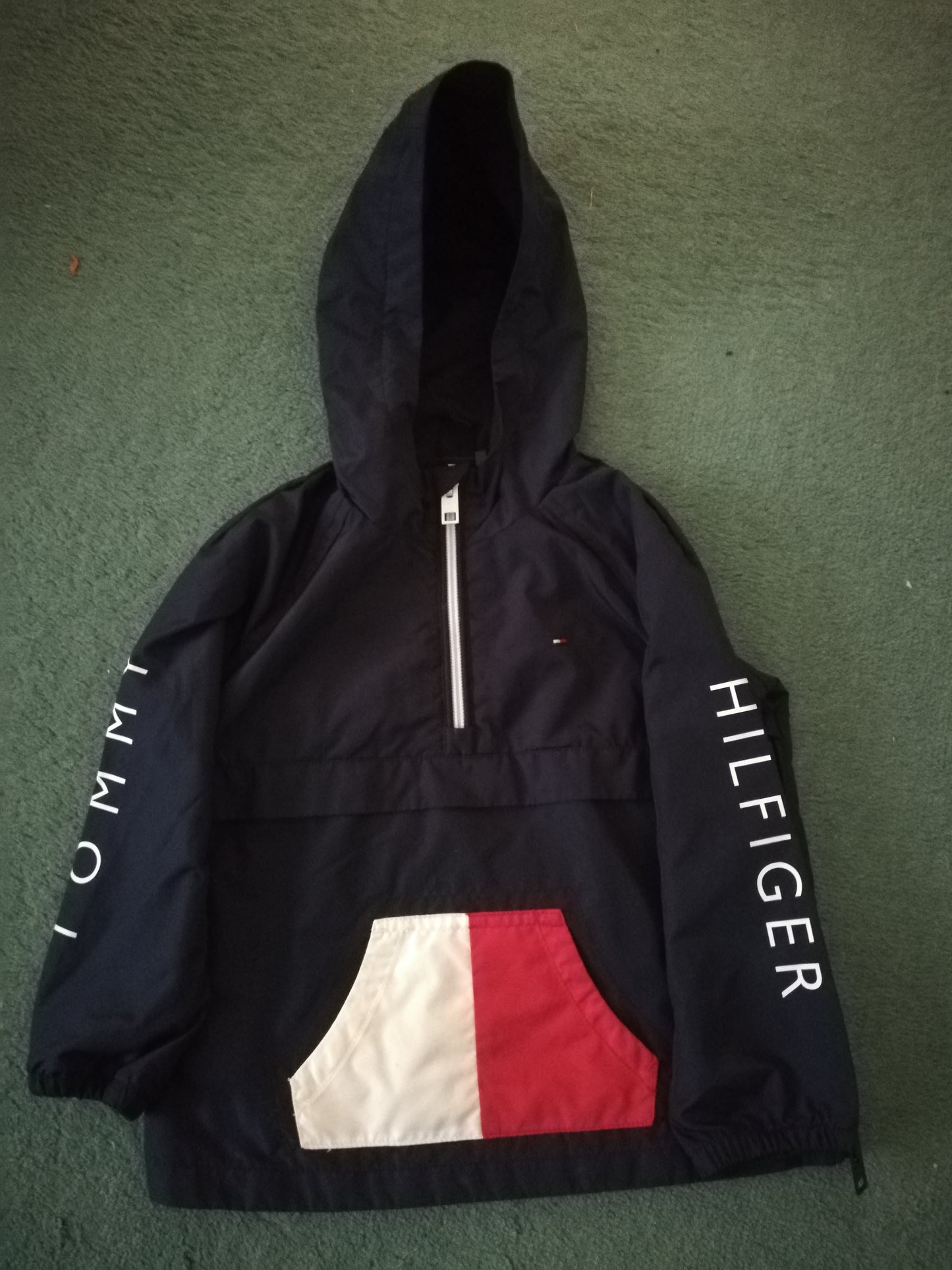 Tommy Hilfiger